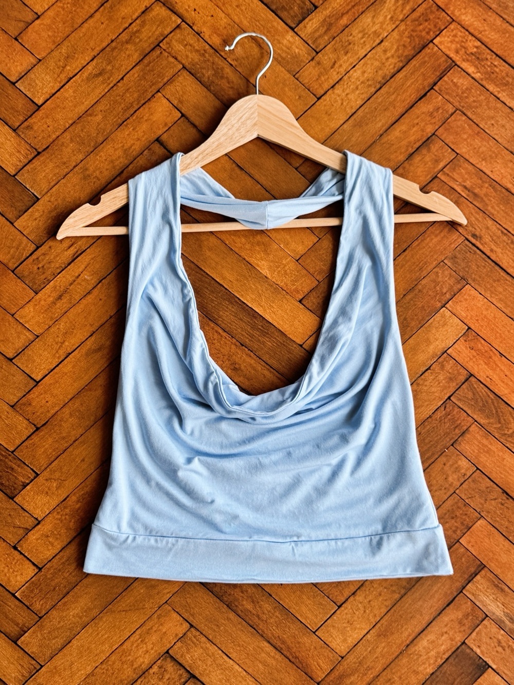 Sz 6 Princess Polly Baby Blue Cowl Plunge Neck Halter Top NWOT